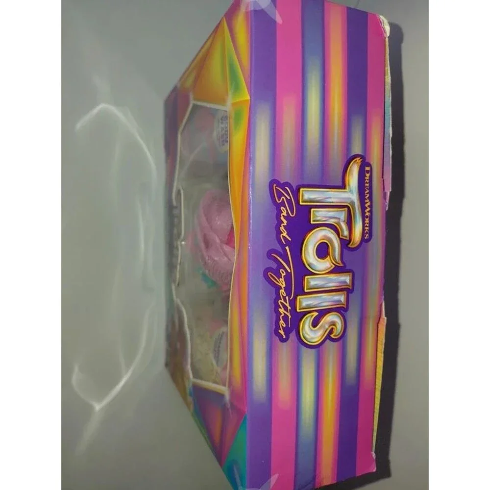 NIB Trolls Band Together Movie Kids Bath Set Body Wash Shampoo Gift Set